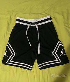 Pantaloni jordan taglia S