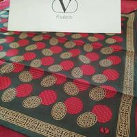 Foulard vintage di Valentino 100% cotone, elegante