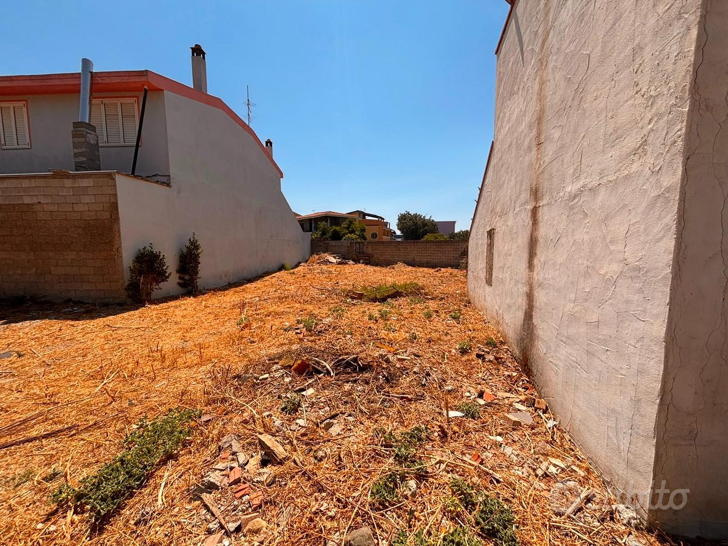 Sanluri - Terreno edificabile in zona B - Vista 4
