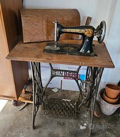 macchina da cucire vintage