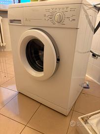 Lavatrice Ignis LOE 1050/1 – 1000 giri