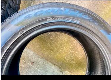 2+2 PIRELLI WINTER SCORPION  255/55 e 235/60 R18