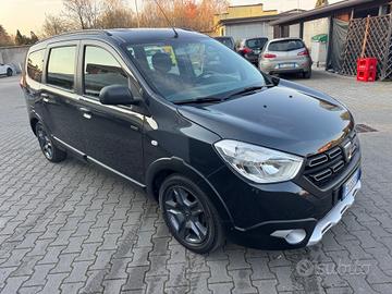 Dacia Lodgy Stepway 1.5 dCi 115CV 7 posti Euro 7