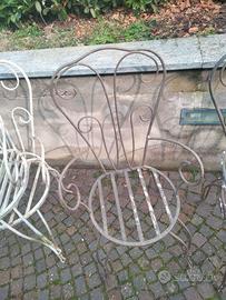 Sedie in metallo da giardino