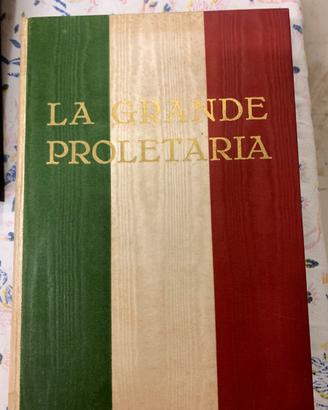 La Grande Proletaria Si È Mossa - C.E.N. Roma