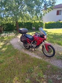 Bmwf650