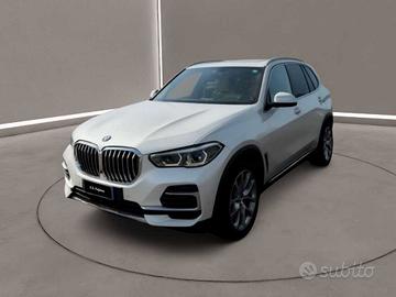 BMW X5 (G05/F95) - X5 xDrive30d 48V U163742
