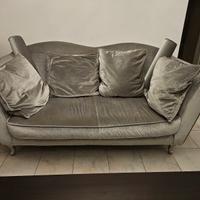 Divano Campanula Poltrone e Sofà velluto grigio