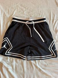 Pantaloncini jordan neri