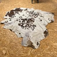 Tappeto in pelle di vacca conciata