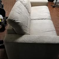 Divano di Divani&Divani by Natuzzi