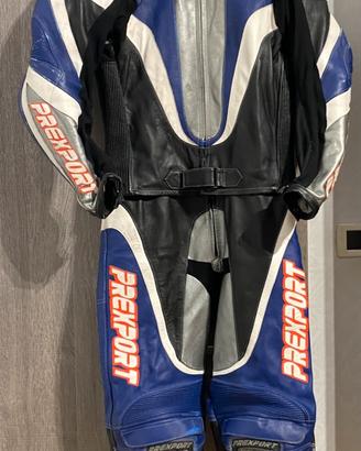 tuta moto, giacca e due caschi jet.