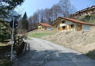 Terreno di 925 m² a Valtorta