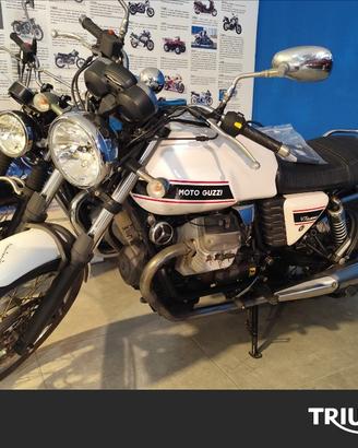 MOTO GUZZI V7 750 Classic