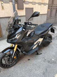 XADV-750