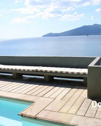 Villa di 550 m² con più di 5 locali a Orbetello