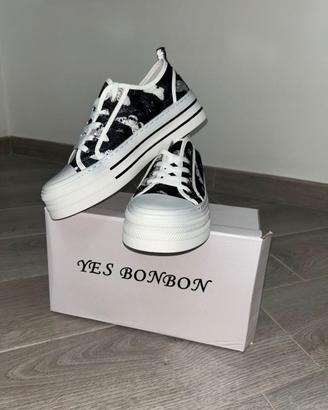 Scarpe taglia 40