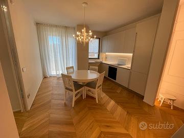 Libero da subito in pieno centro a civitanova