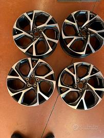 4 Cerchi in lega Toyota CH-R originali 18