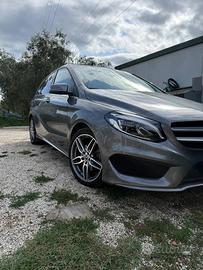 Mercedes classe B180d AMG Premium 