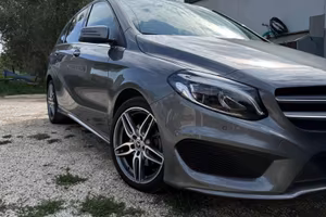 Mercedes classe B180d AMG Premium 