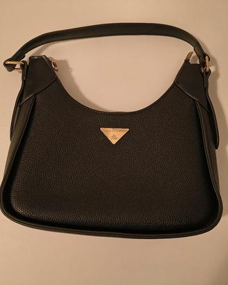 Borsa nera Antonio Basile Ragazza donna
