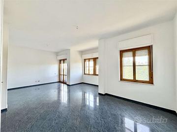 Appartamento ampio e luminoso con garage e posto a