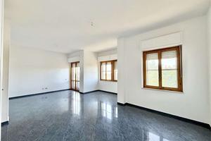 Appartamento ampio e luminoso con garage e posto a