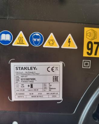 Compressore Stanley 1.5 HP 8 Bar