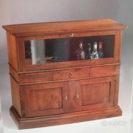 Credenza con ribalta bar