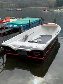 Barca da pesca 370cm