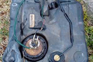 serbatoio benzina Ford Focus 