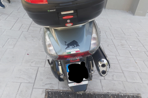 Honda silver wing 600