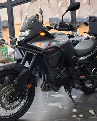 Honda Transalp XL750 2024
