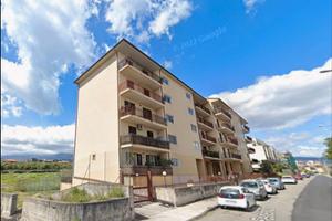 Appartamento luminoso giarre/altarello