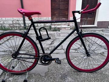 Bici Fixed rossa usata