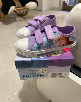 Scarpe frozen nuove n29