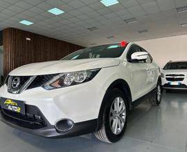 NISSAN Qashqai 1.6 dCi 2WD*CAMBIO AUTO*