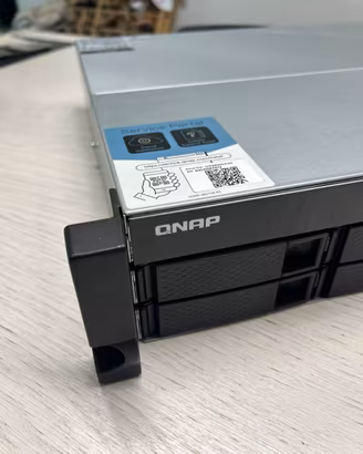 Nas Qnap 8 bay