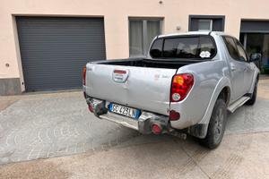 L 200