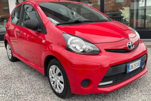 Toyota Aygo 1.0 12V VVT-i 5 porte Active Connect