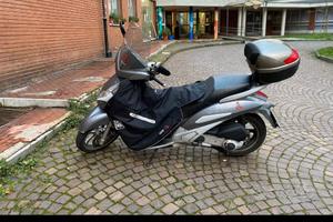 scooter 250/ più monopattino elettrico 