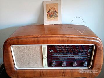 Radio d'epoca a valvole Trans-Continents