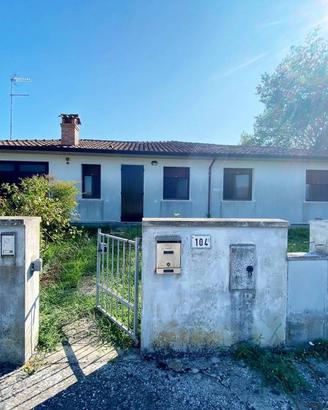Villetta a schiera di 94 m² con 4 locali e box aut