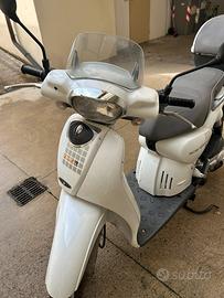 Aprilia Scarabeo 100 - 2013