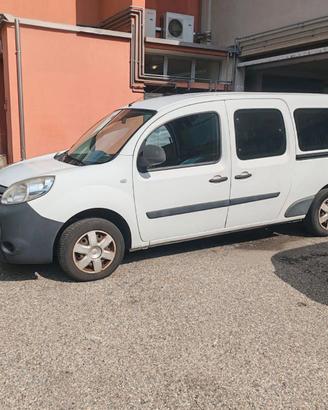 Renault Kangoo Maxi 1.5 dCi (2018) -pronto all'uso