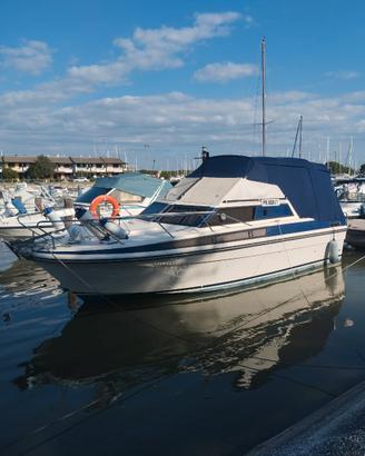Barca a motore Windy 8600 Diesel