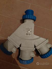 adattatore industriale 3 prese