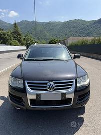 Volkswagen touareg R5