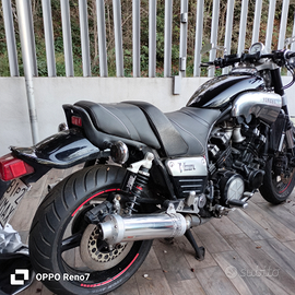 Yamaha Vmax 1200